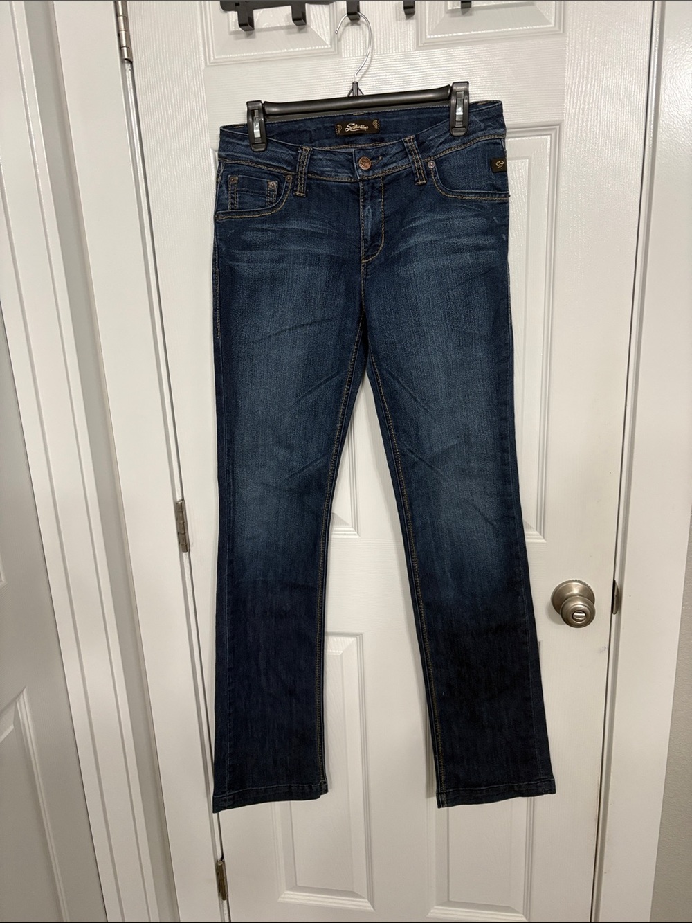Serfontaine Boot Cut Jeans in Dark Blue Wash